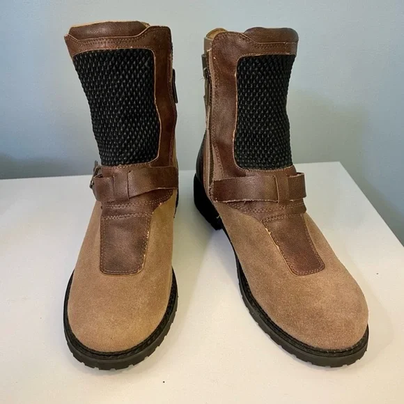 Von Dutch Boots - Picture 2 of 11